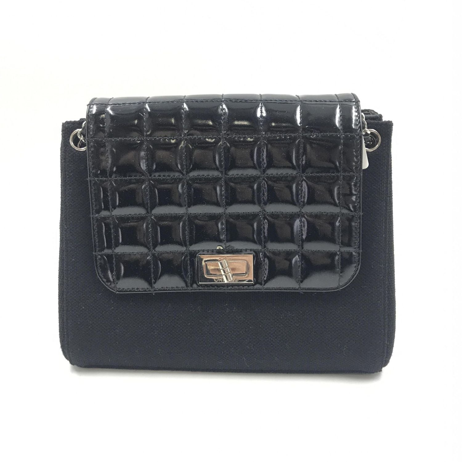 Chanel Chocolate Bar Patent Leather Shoulder Bag