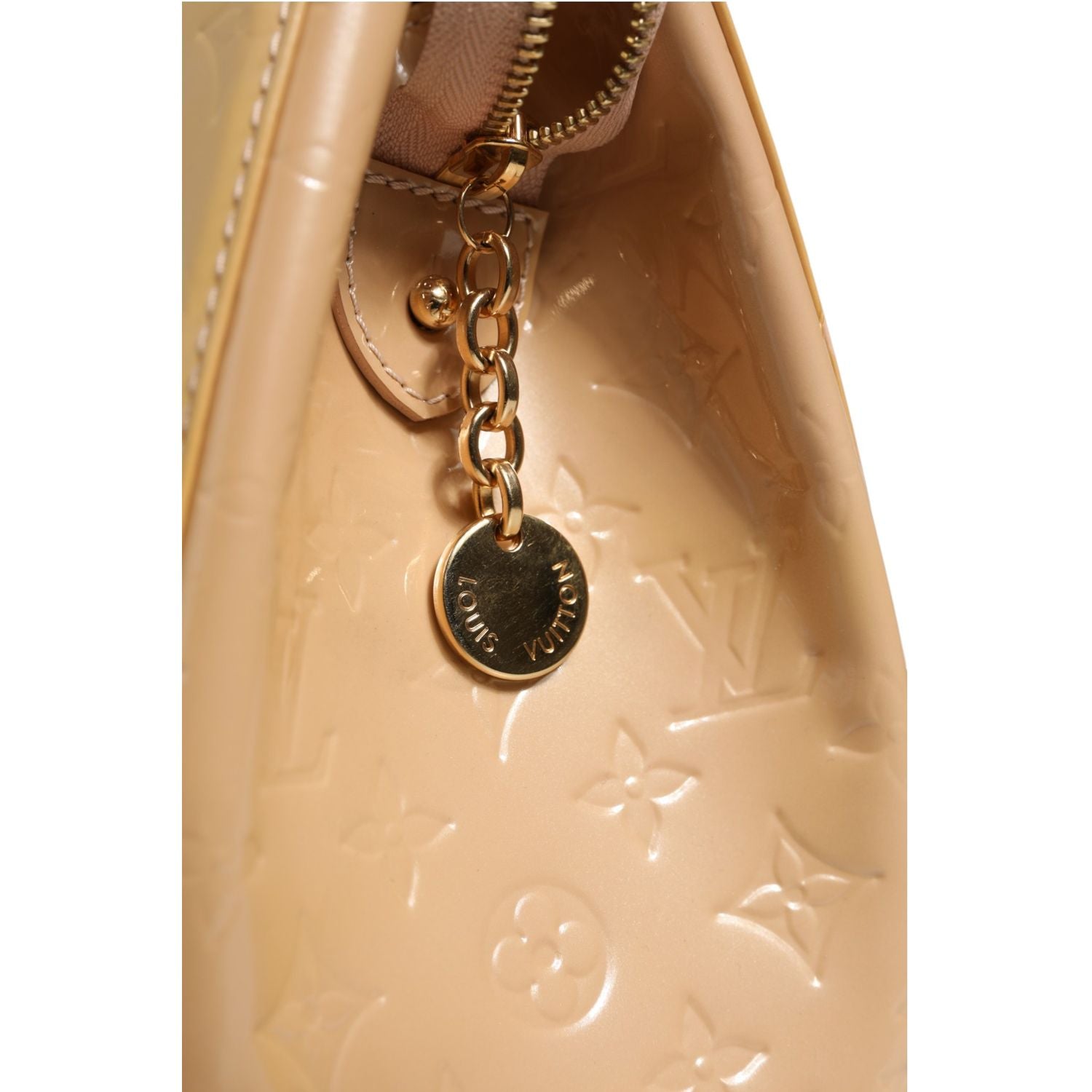 Louis Vuitton Monogram Vernis Brea MM Beige Poudre
