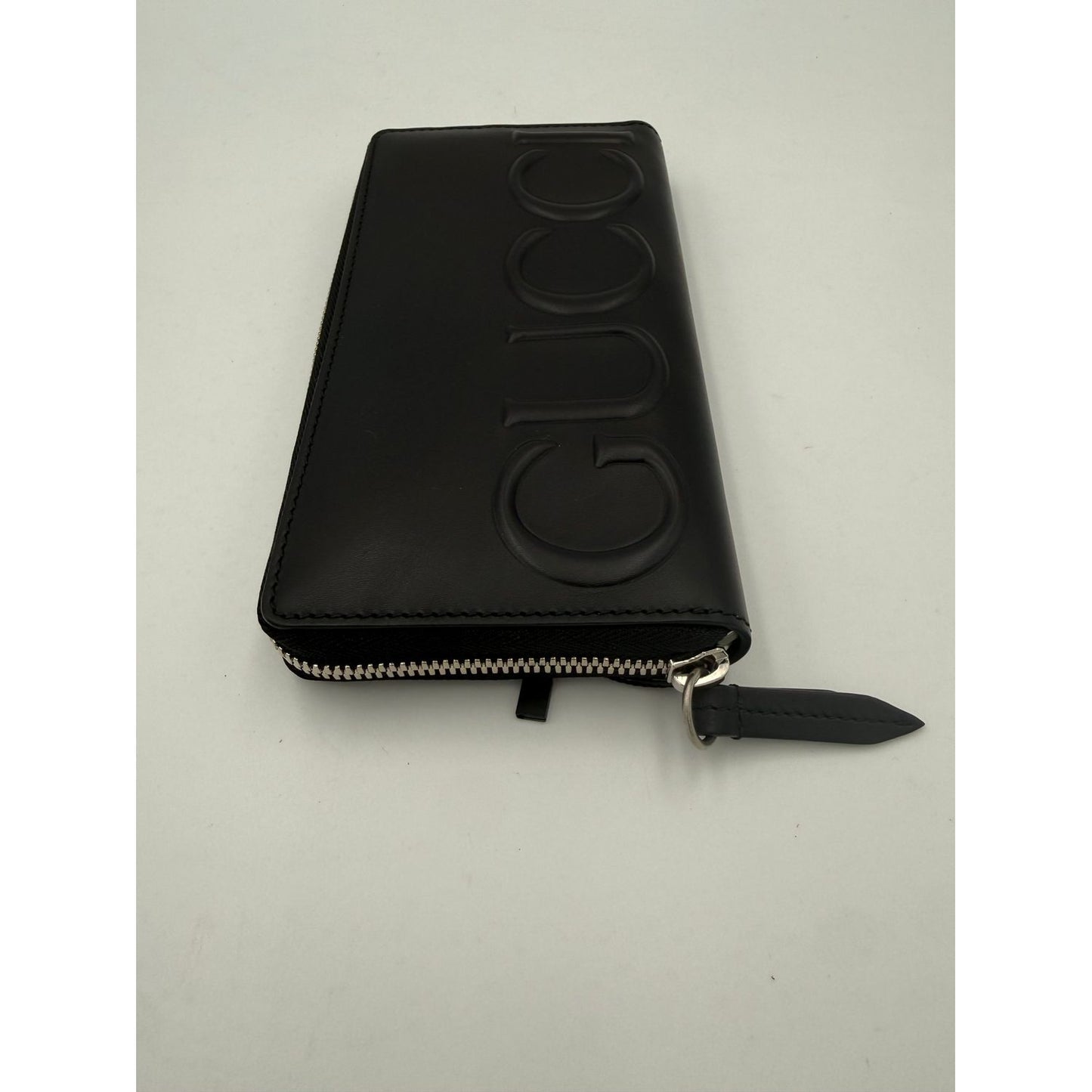 Gucci GUCCI Zip Black Front Logo Embossed Wallet