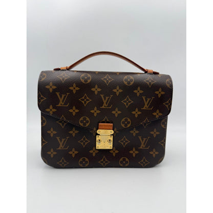 Louis Vuitton LOUIS VUITTON METIS Monogram Handbag