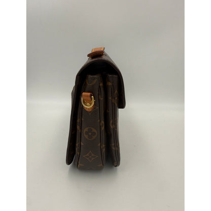 Louis Vuitton LOUIS VUITTON METIS Monogram Handbag