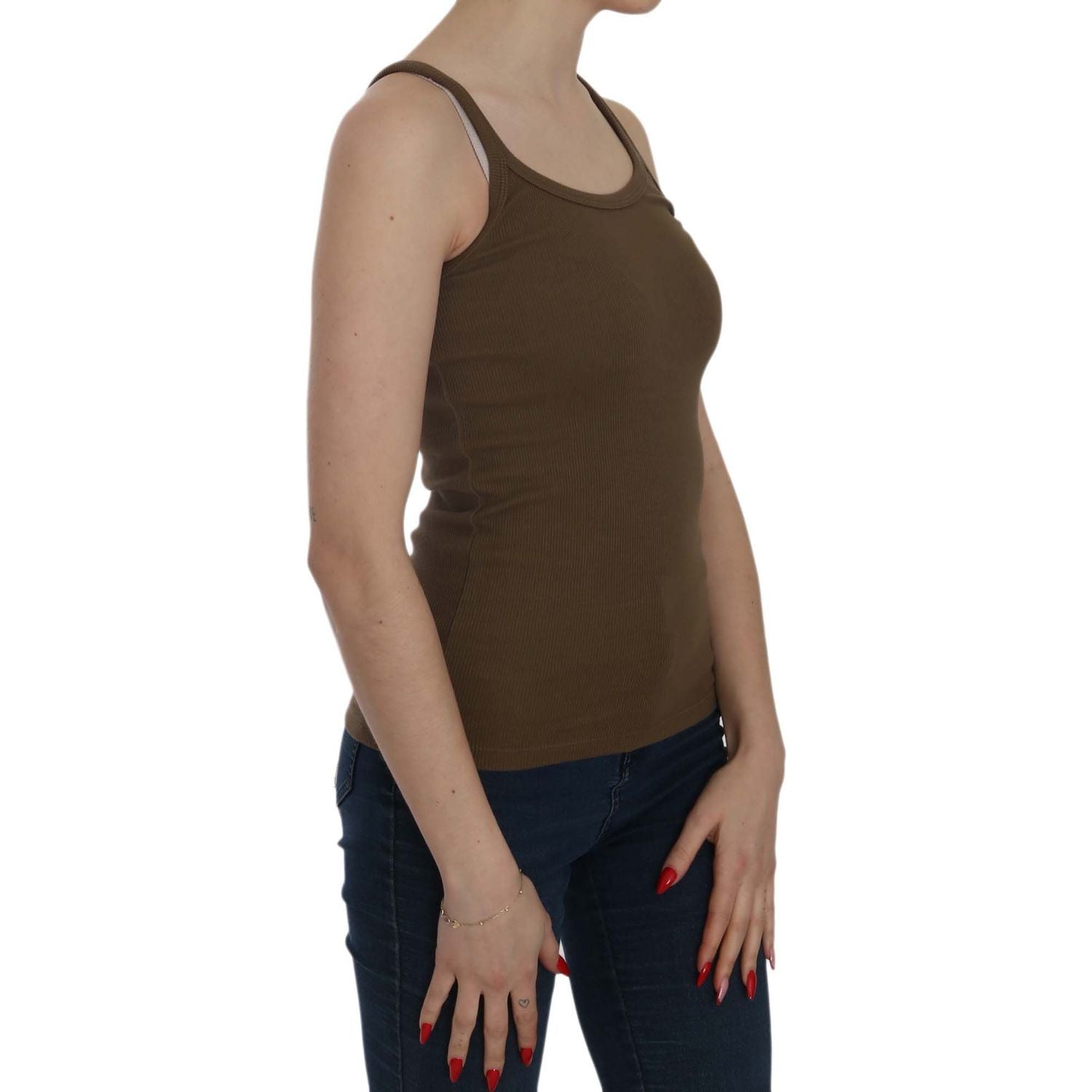 بلوزة أنيقة بدون أكمام وأشرطة رفيعة من PINK MEMORIES