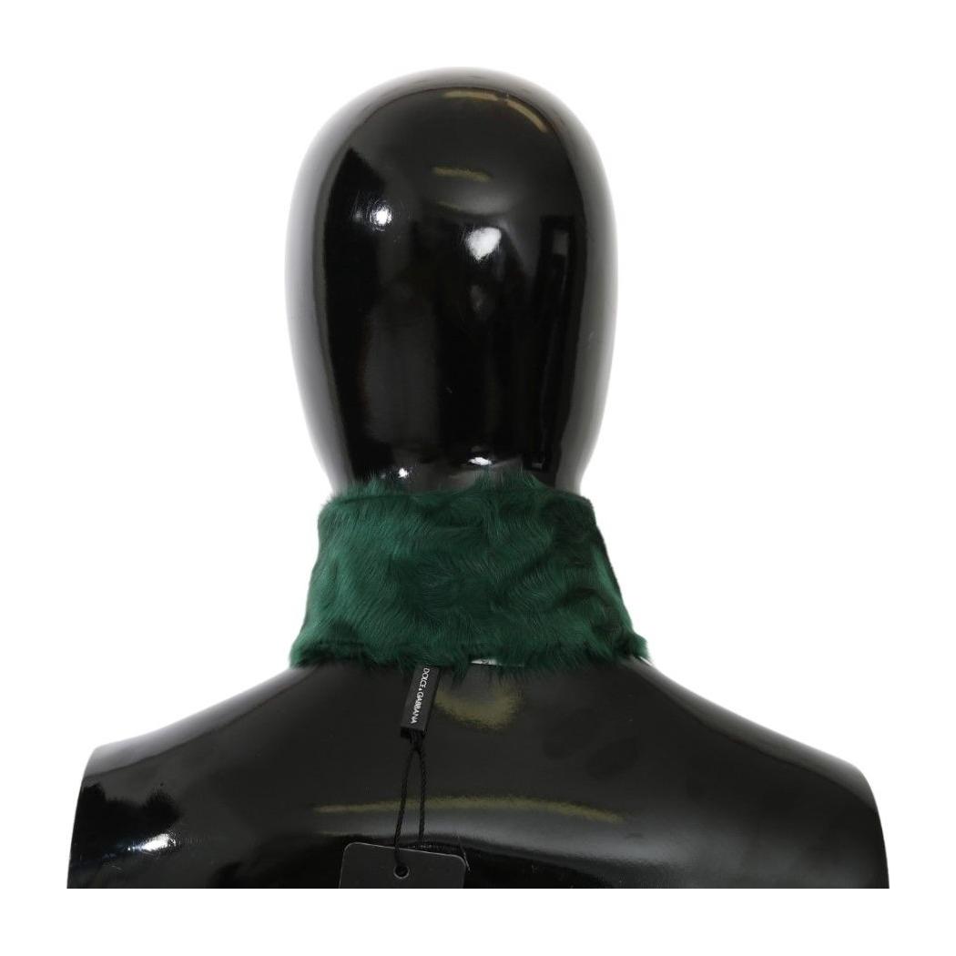 وشاح دولتشي آند غابانا الفاخر المصنوع من جلد الحمل باللون الأخضر للنساء