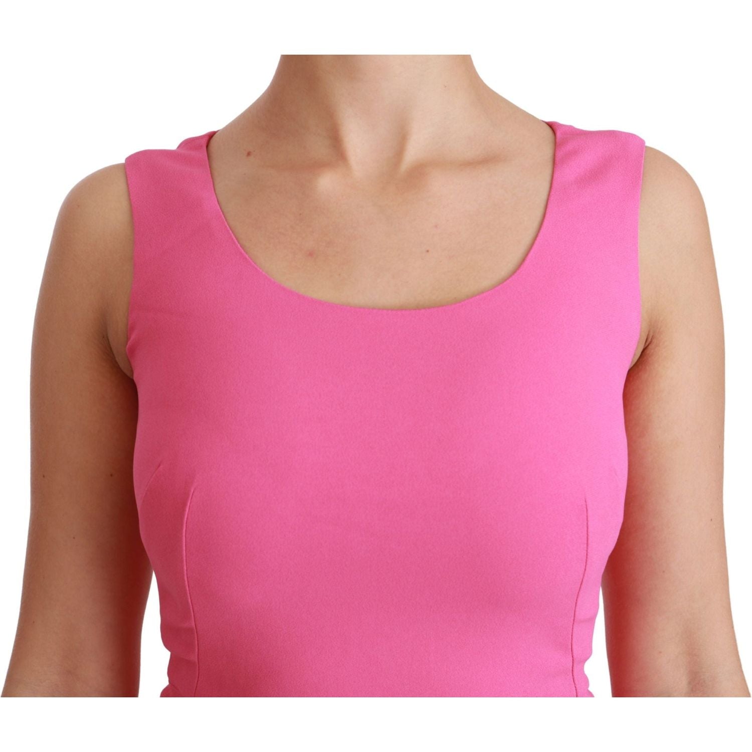 فستان قصير ضيق باللون الوردي الأنيق من دولتشي آند غابانا