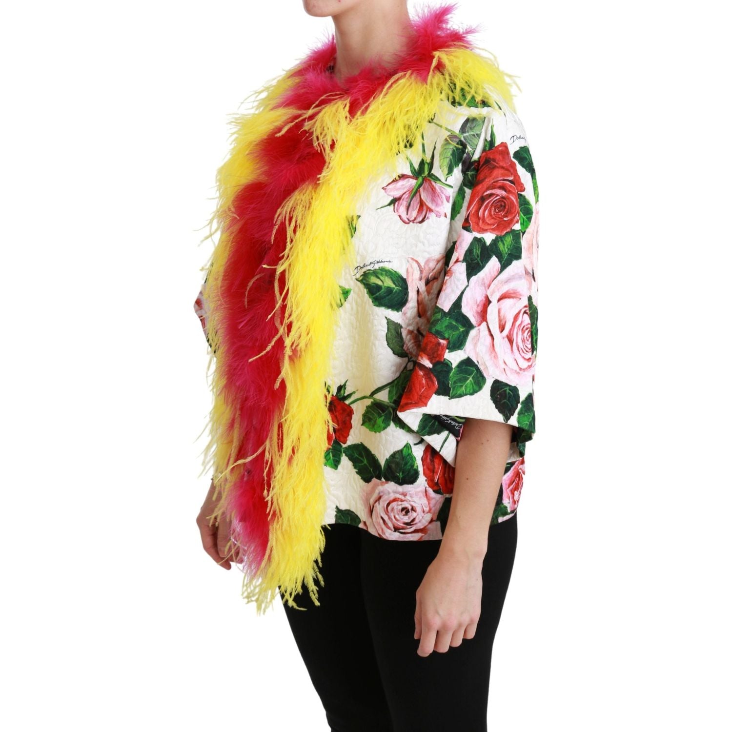 جاكيت دولتشي آند غابانا الأنيق المزين بالورود مع تفاصيل الفرو
