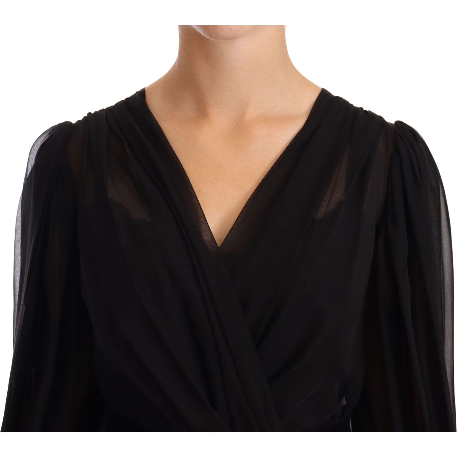 فستان قصير أنيق من مزيج الحرير بفتحة رقبة على شكل حرف V من دولتشي آند غابانا