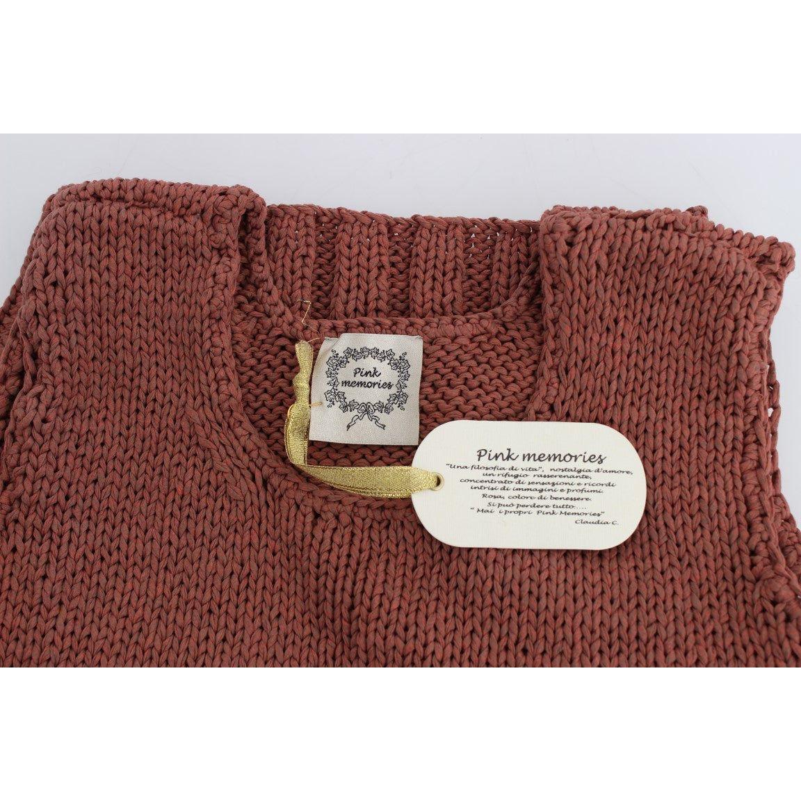 سترة محبوكة أنيقة باللون الأحمر بدون أكمام من PINK MEMORIES