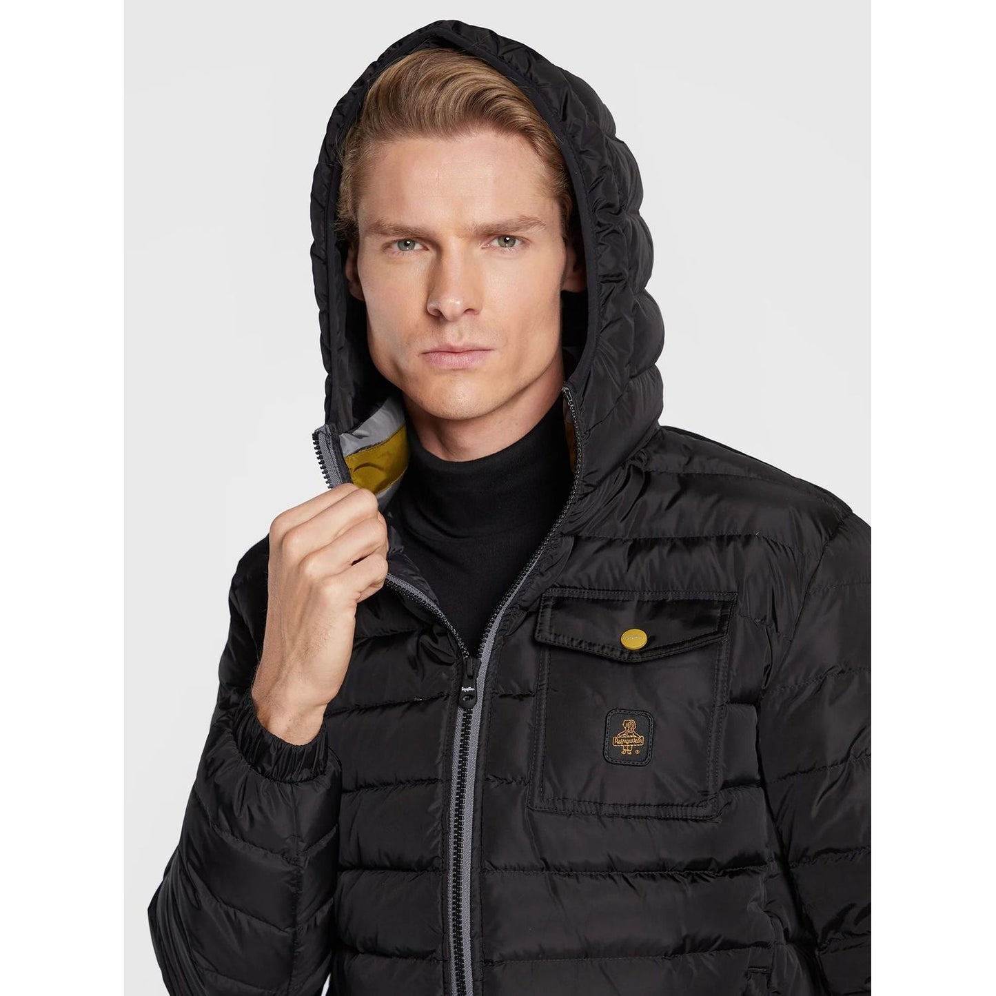 Refrigiwear Elegant Black Hooded Down Jacket with Chic Olive Accent Refrigiwear