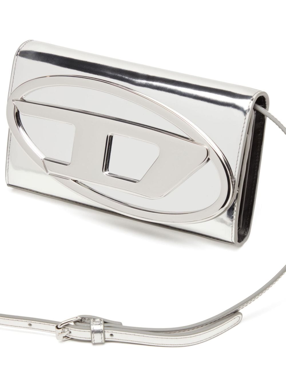 Diesel Bags.. Silver Clutches Diesel