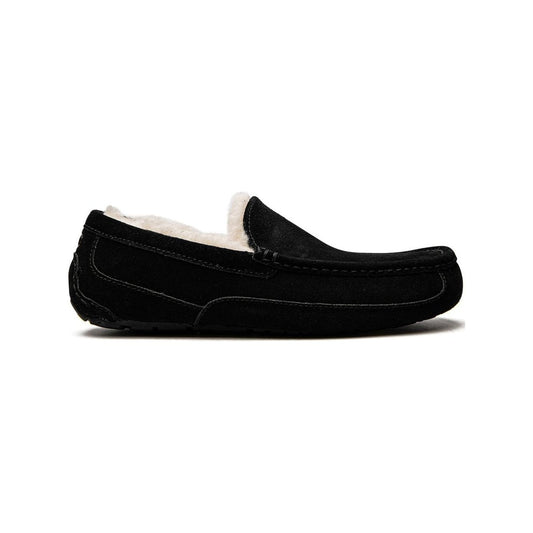 UGG Australia Flat shoes Black Moccasins Ugg Australia