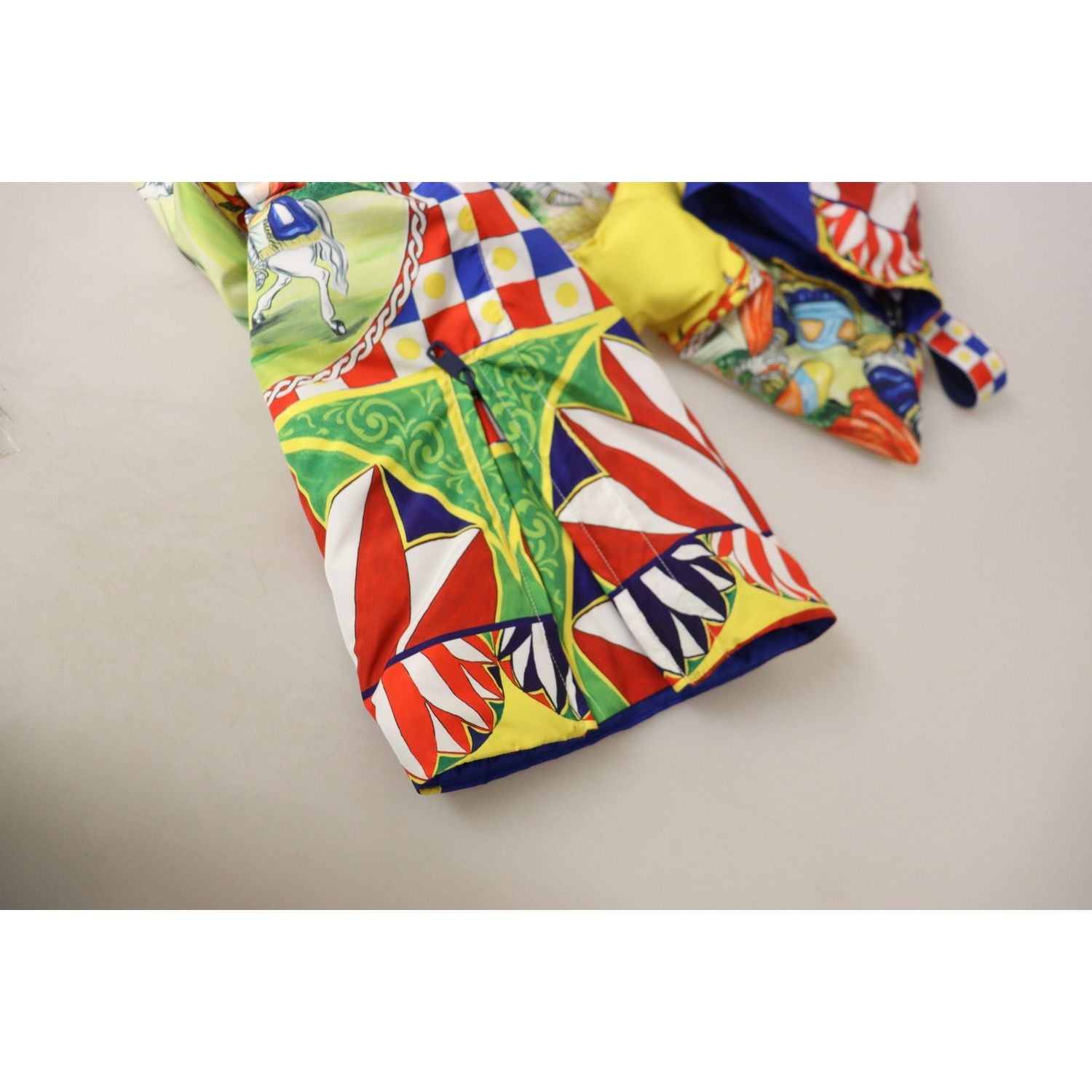 بنطلون ثلجي متعدد الألوان بخصر مرتفع من دولتشي آند غابانا