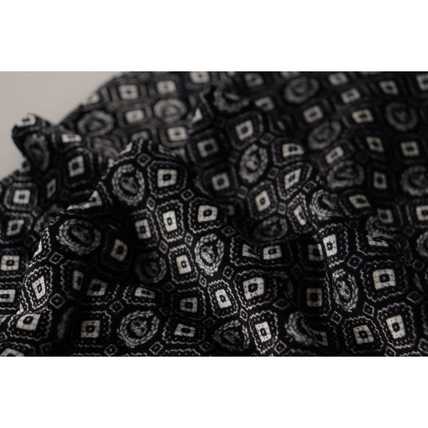 Dolce & Gabbana Elegant Black Geometric Silk Blend Scarf Dolce & Gabbana