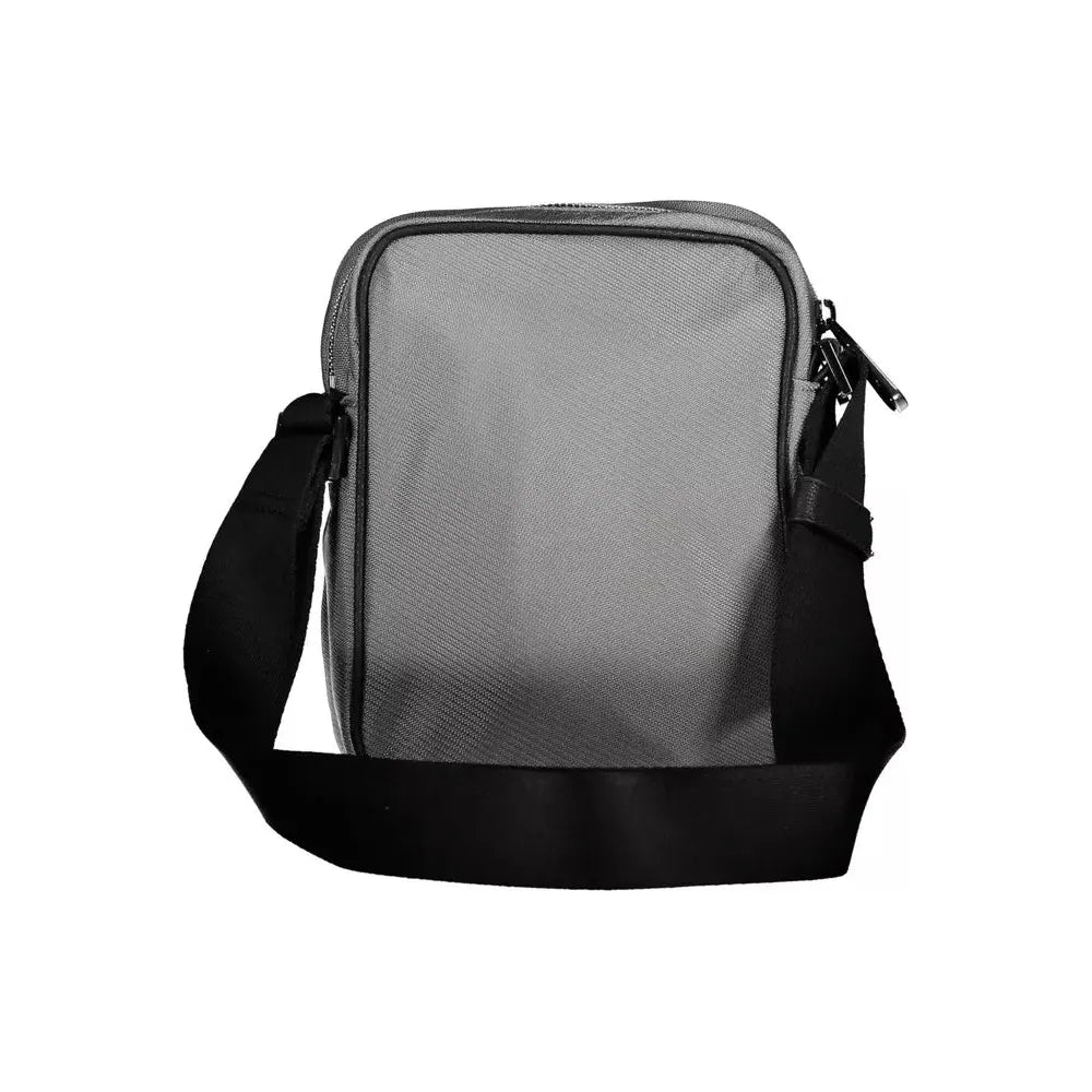 Front view with bag zipped and handles upright.