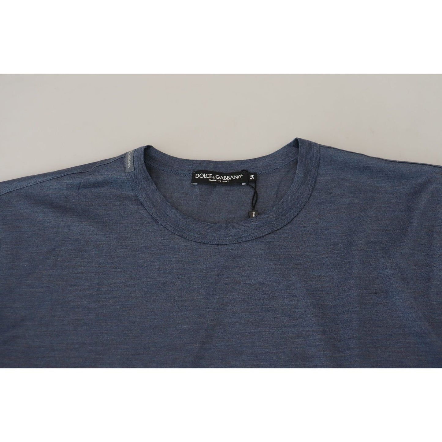 Dolce & Gabbana Silken Blue Crewneck Tee – A Touch of Elegance Dolce & Gabbana