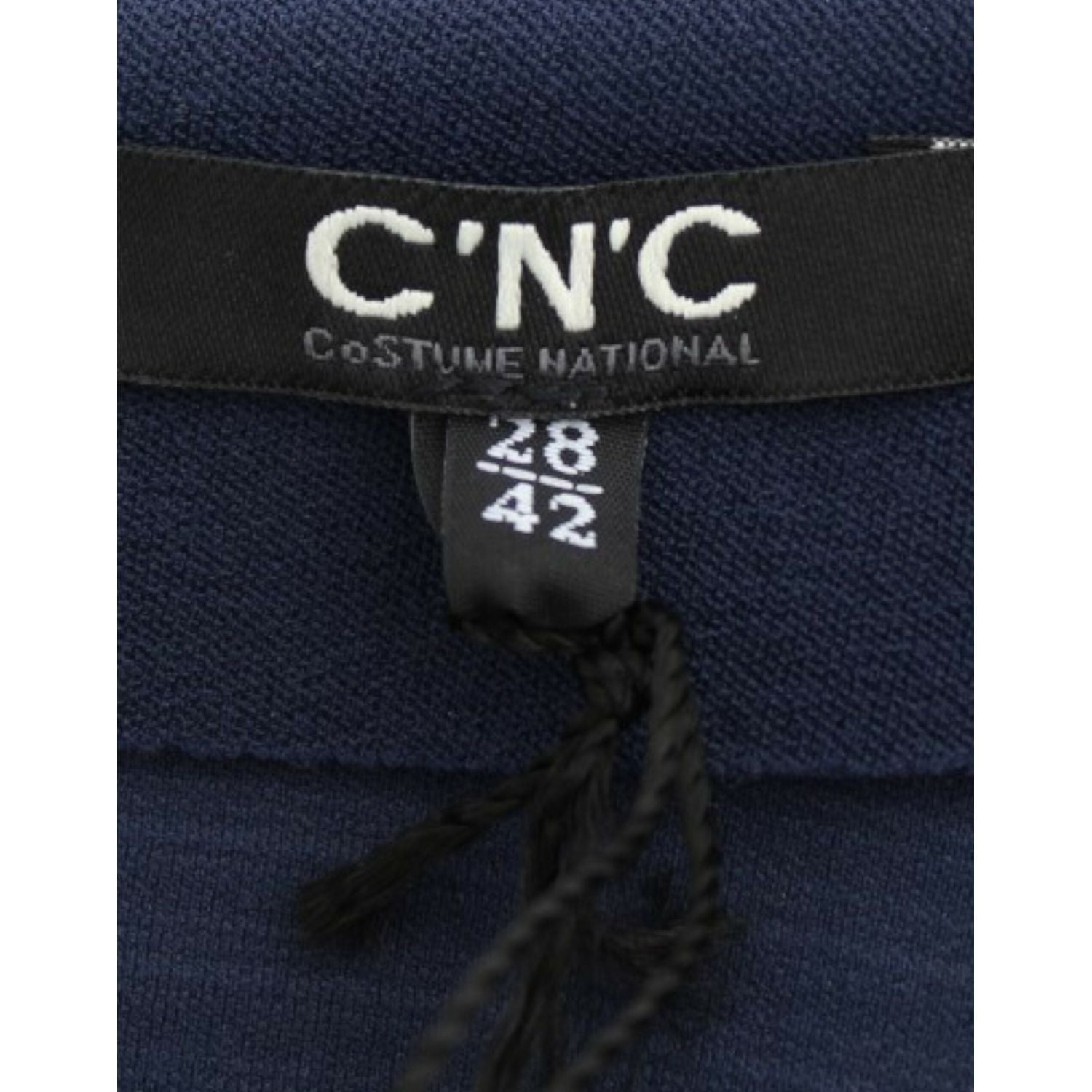 تنورة قصيرة زرقاء أنيقة من كوستيوم ناشيونال مع سحاب جانبي للإغلاق