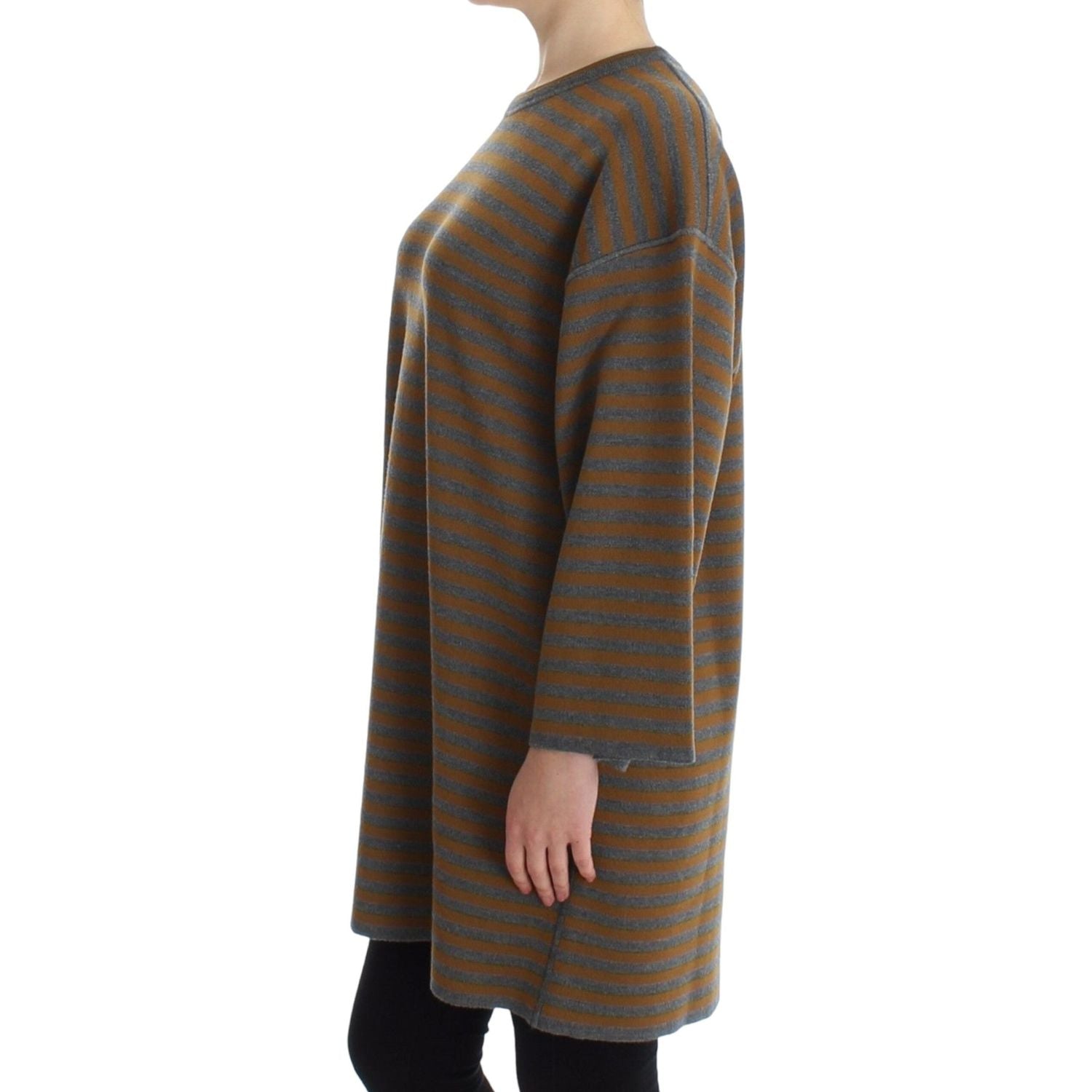 سترة كبيرة الحجم مخططة باللونين الأصفر والرمادي من دولتشي آند غابانا