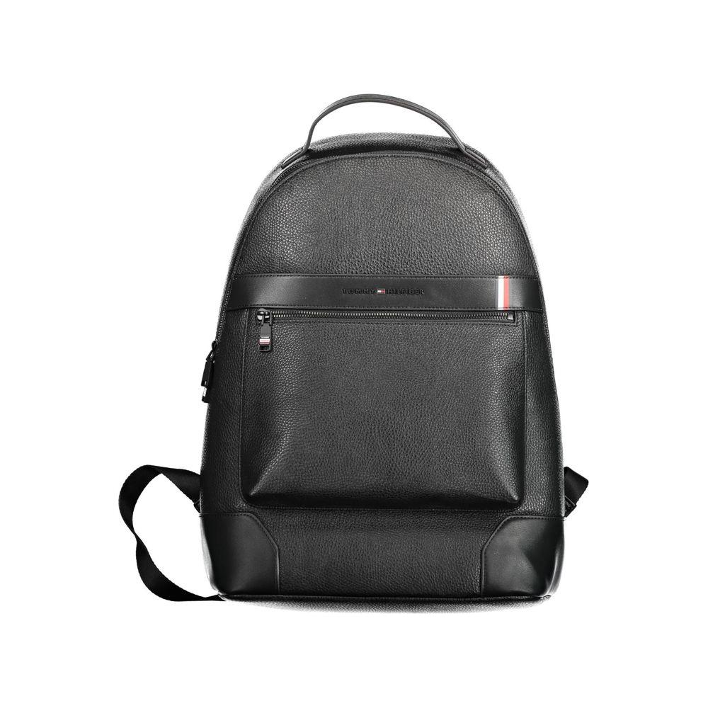 Front view with bag zipped and handles upright.