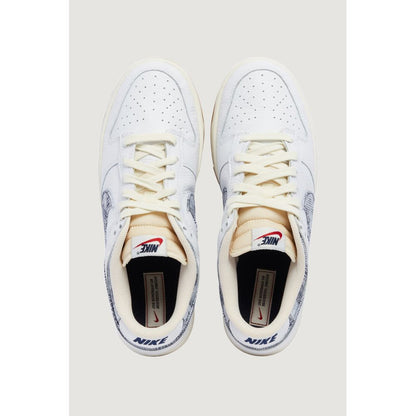 Nike Blue Leather Low Top Sneakers