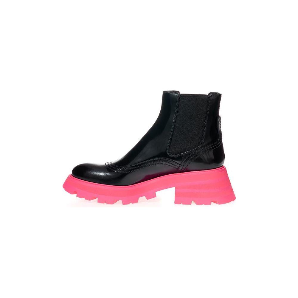 Alexander McQueen Black Leather Chelsea Boots