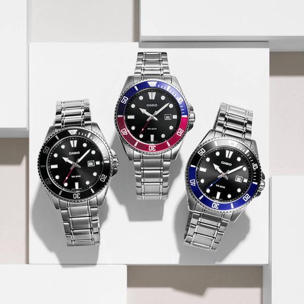 CASIO COLLECTION Mod. DIVER DATE 200M - BLACK