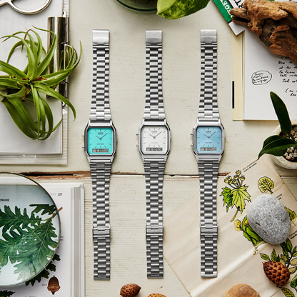 CASIO VINTAGE Mod. EDGY COLLECTION SUNRAY DIAL - LIGHT BLUE