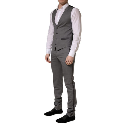 Dolce & Gabbana Gray Wool Single Breasted 1 Button 3PC Suit 1728,67345645728,Clothing,Dolce & Gabbana,Gray,IT46 | S,Material: 5% Polyester 11% Silk 84% Virgin Wool,Men,New with tags,Suits & Blazers - Clothing,Three-Piece Suits - Suits & Blazers - Clothing